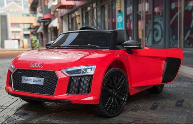 Xe hơi điện thể thao Audi R8