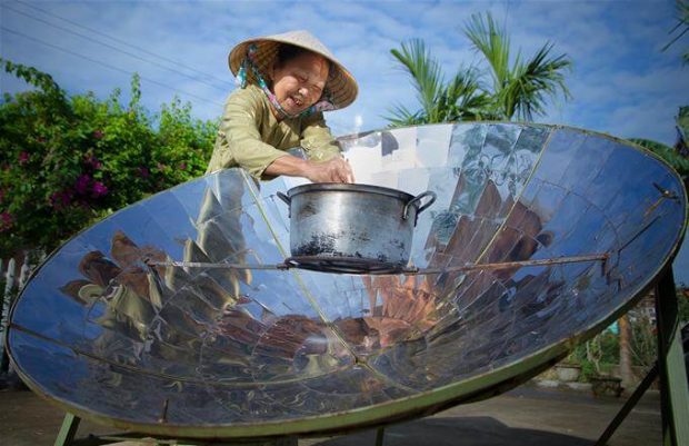 Bếp năng lượng mặt trời